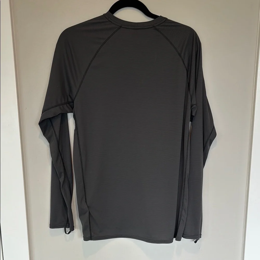 Patagonia Gray Lightweight Capilene Baselayer Top Medium - Picture 3 of 3